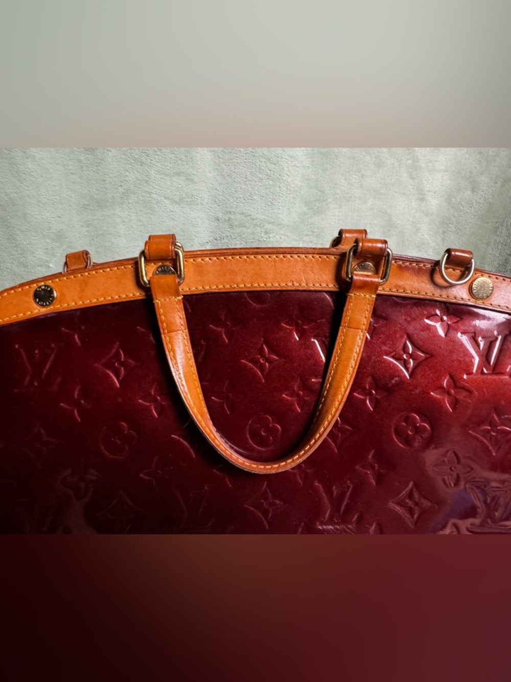 Louis Vuitton Brea MM Vernis Amarante Patent Leather Satchel Bag w/ Strap Auth - Picture 8 of 16